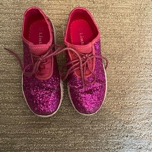 Girls pink glitter shoes